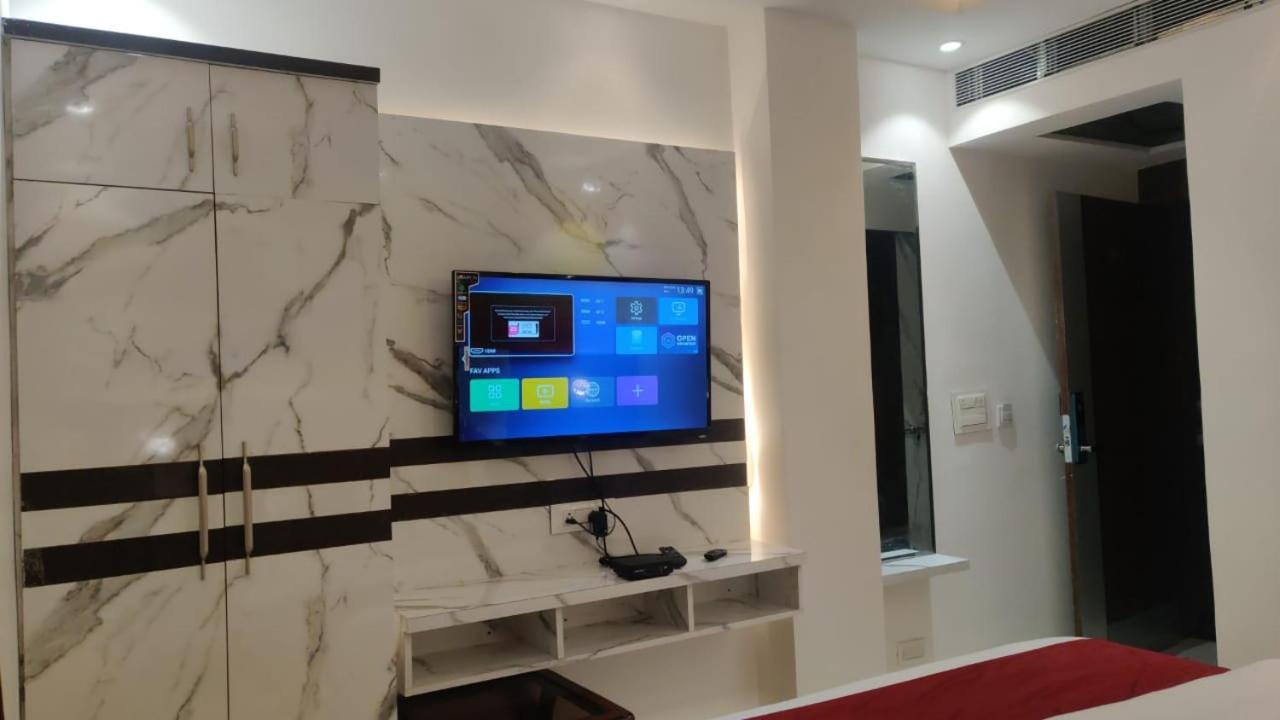 Hotel Relax Бхопал Экстерьер фото